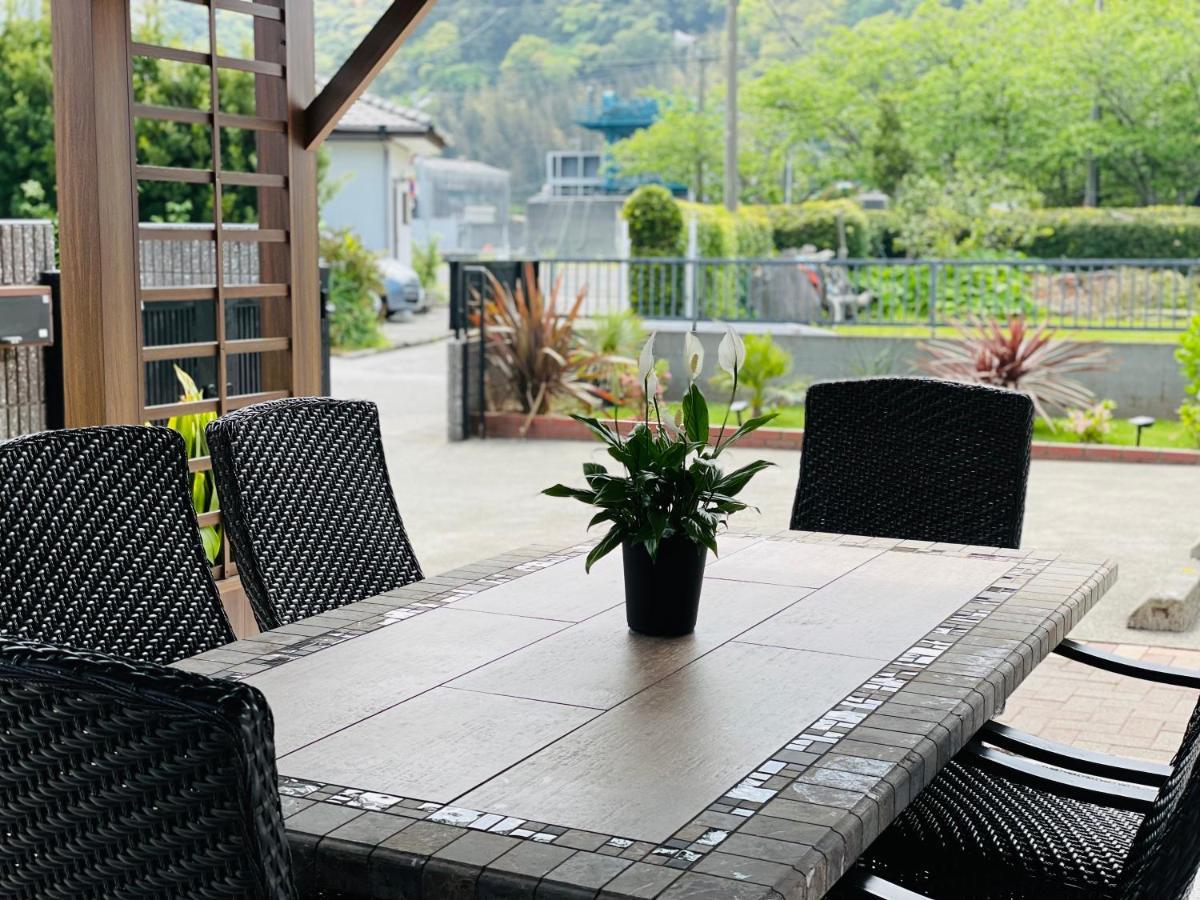 弓ヶ浜海水浴場徒歩1分! 一棟貸別荘! Yumigahama Beach House & Bbq! Minamiizu Exterior foto